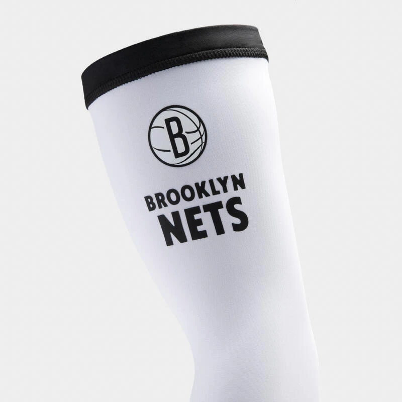 Manchon Basketball NBA Brooklyn Nets Adulte - E500 Blanc â Image 2
